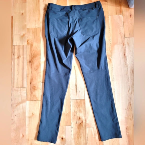 32" Lululemon ABC Pant Skinny  Warpstreme Obsidian Grey - Picture 13 of 16